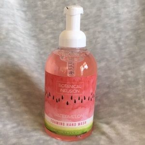 Scented Watermelon Foaming Hand Wash by Botanical  Infusion large 25.40 oz NWT